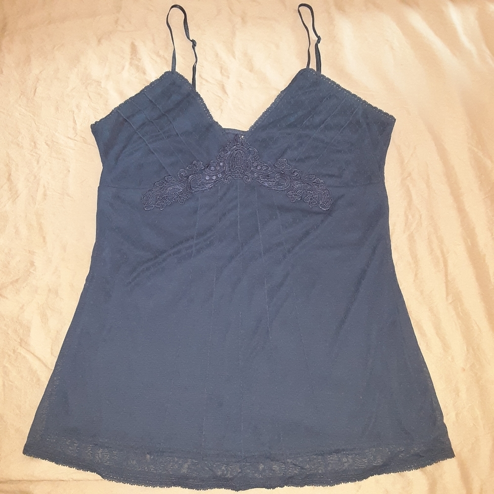 No boundaries camisole size L Juniors